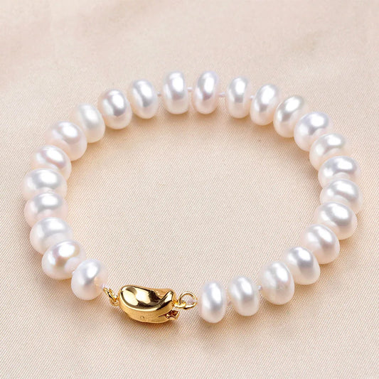 Simple White Button Pearl Bracelet