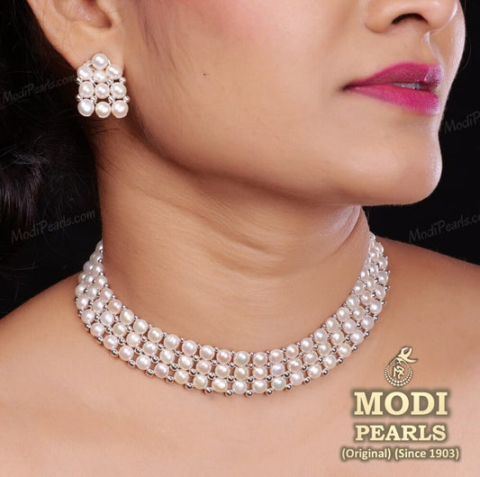Gracious Button Pearl Necklace Set