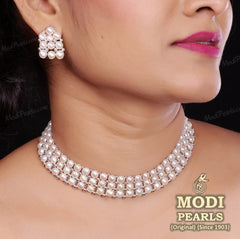 Gracious Button Pearl Necklace Set